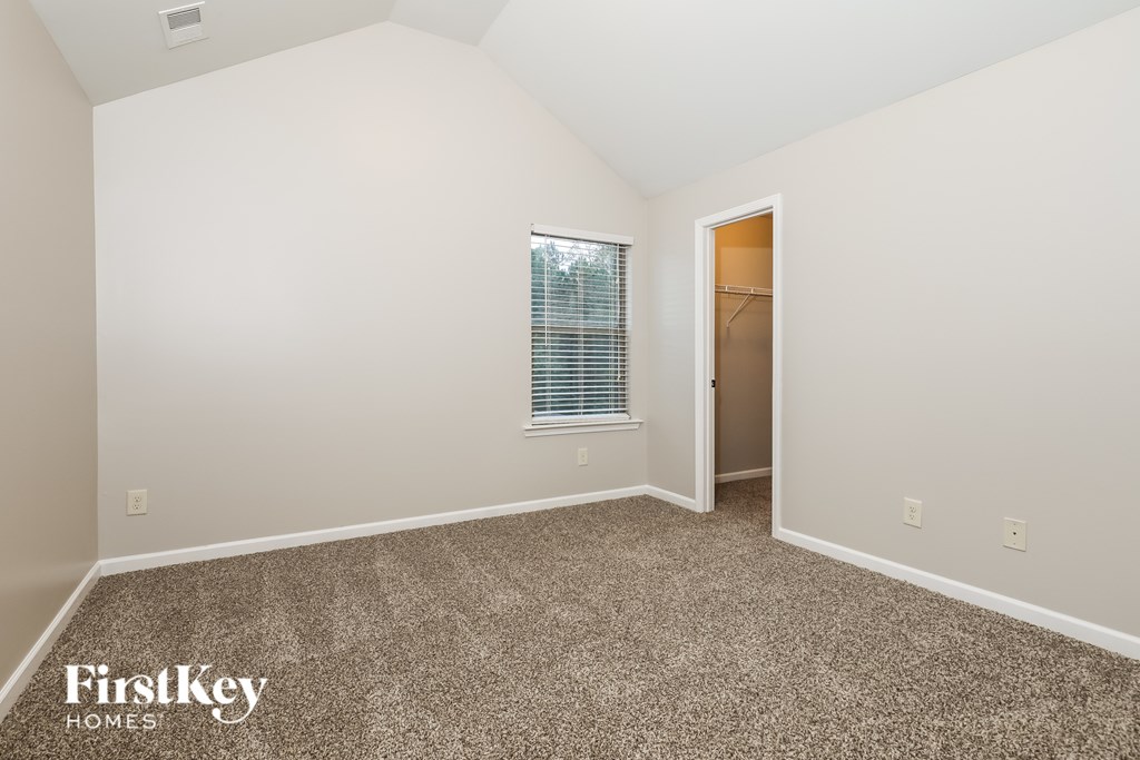 139 Village Park Drive 5 Beds House for Rent - Photo Gallery 11