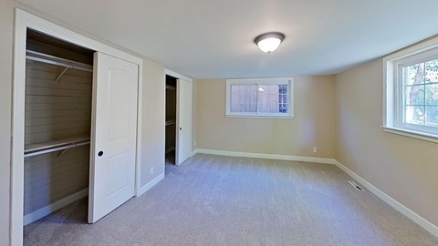 1105 North Monaco Street Parkway 4 Beds House for Rent - Photo Gallery 13