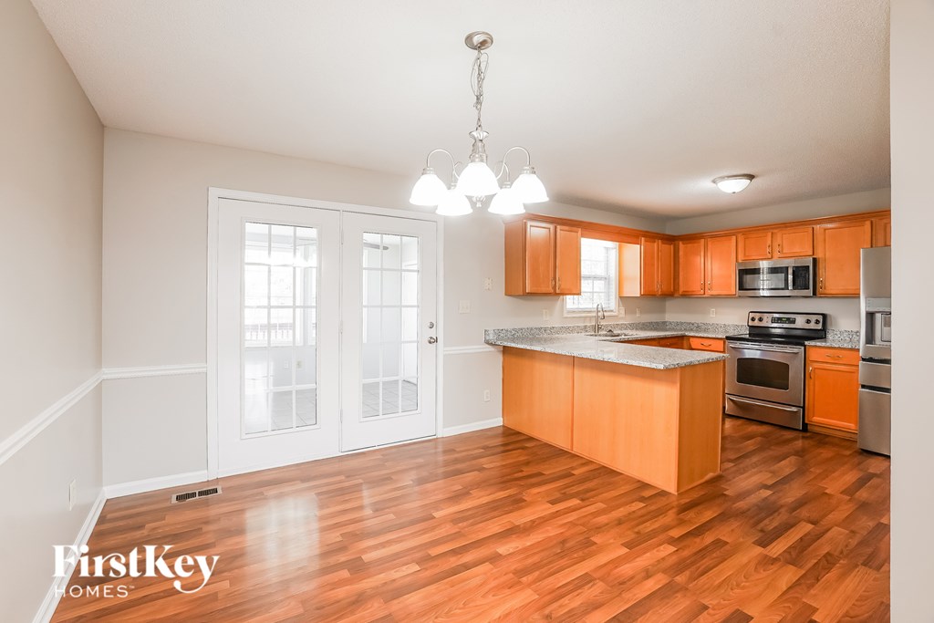 3407 Bradfield Drive 4 Beds House for Rent - Photo Gallery 6