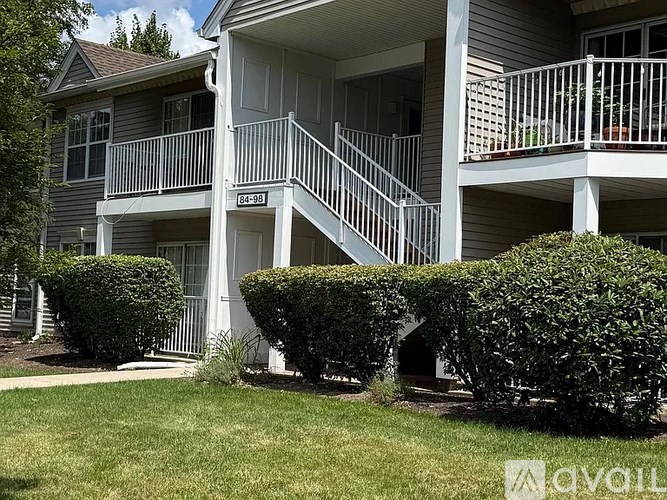 A building with the number 84-89 on it.