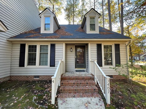 House number 34407 is for sale.