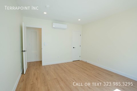 1036 Westmoreland Ave 2 Beds Apartment for Rent - Photo Gallery 5