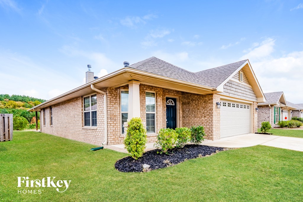 265 BLACK CREEK TRAIL 3 Beds House for Rent - Photo Gallery 2