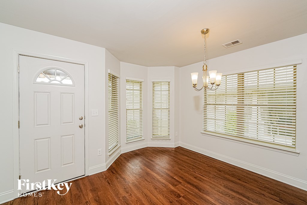 265 BLACK CREEK TRAIL 3 Beds House for Rent - Photo Gallery 6