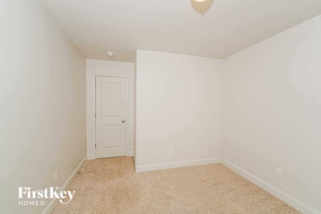 265 BLACK CREEK TRAIL 3 Beds House for Rent - Photo Gallery 16