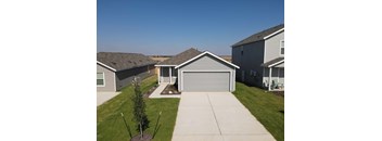 4/2 1600 sqft