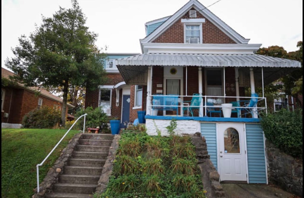 203 Boone Street 2 Beds House for Rent - Photo Gallery 1