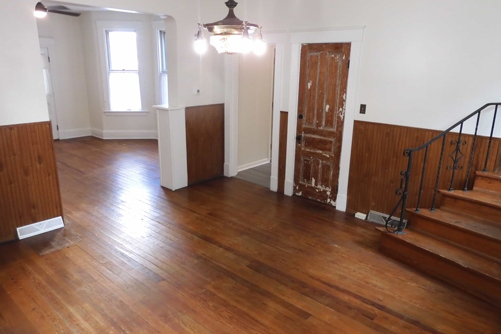 203 Boone Street 2 Beds House for Rent - Photo Gallery 9