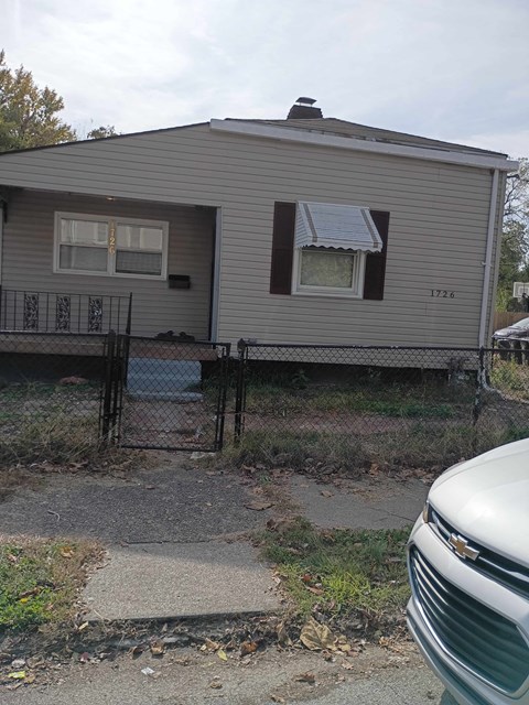 1726 West Saint Catherine Street 4 Beds Apartment for Rent