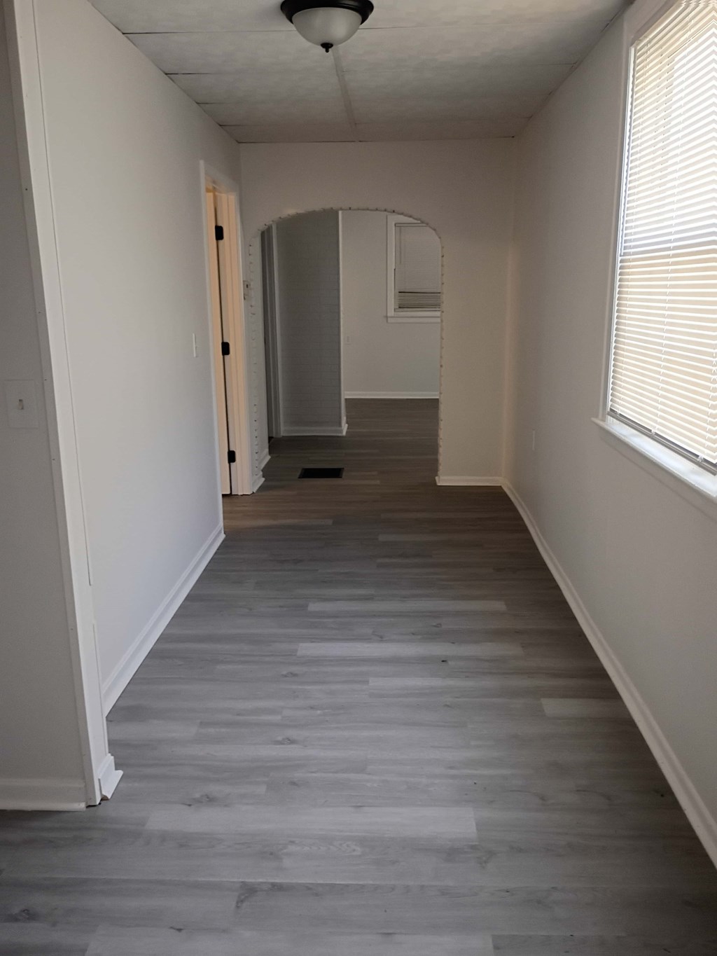 1726 West Saint Catherine Street 4 Beds House for Rent - Photo Gallery 8