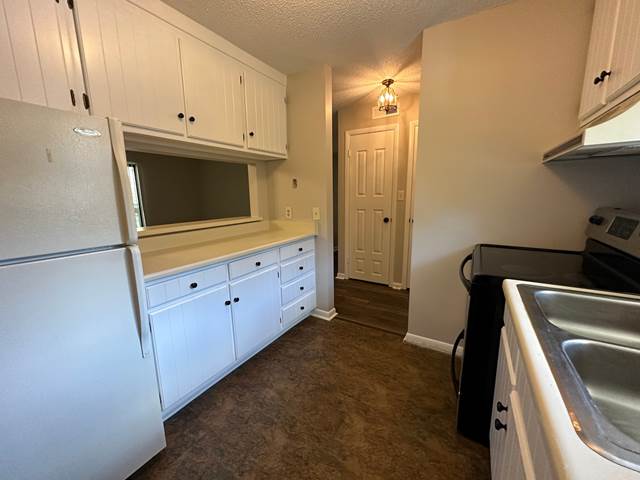2-bedroom apartment at 203 Driftwood Lane Winston Salem in Winston-Salem, NC