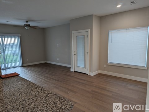 8012 East 34Th Court South 3 Beds Apartment for Rent