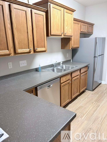 121 Farrah Ave 3 Beds Apartment for Rent