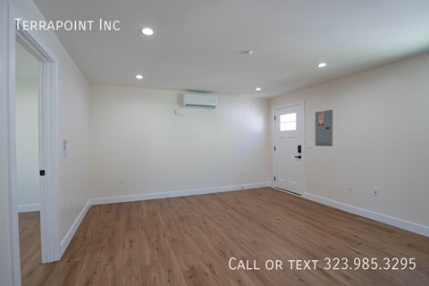 1034 1/4 Westmoreland Ave 2 Beds Apartment for Rent - Photo Gallery 2