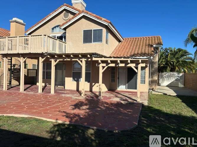 Source URL: https://prod-avail.s3.amazonaws.com/public_images/41506618/listing/32475e6b-ee66-49e8-83fc-e00d23343c7b.jpg