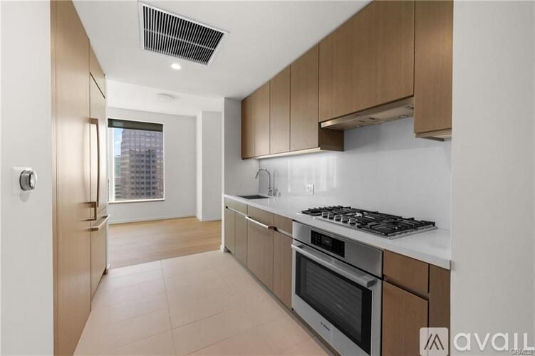 Source URL: https://prod-avail.s3.amazonaws.com/public_images/41517442/listing/IMG_2449.jpg