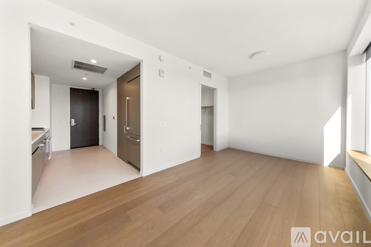 Source URL: https://prod-avail.s3.amazonaws.com/public_images/41517440/listing/IMG_2441.jpg