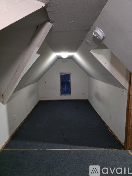 Source URL: https://prod-avail.s3.amazonaws.com/public_images/41505815/listing/20865.jpg