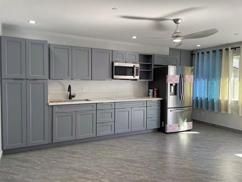 3325A Manaloa Ave 2 Beds Apartment for Rent