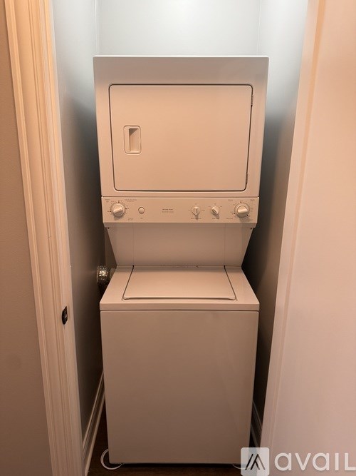 Source URL: https://prod-avail.s3.amazonaws.com/public_images/41502094/listing/IMG-9537.jpg