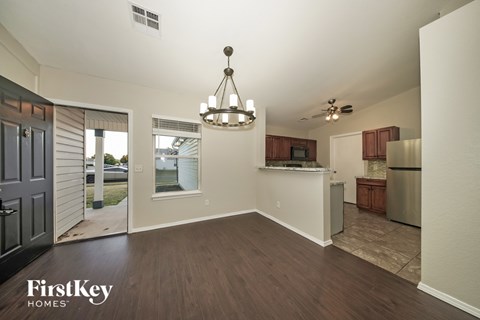 1009 SW 153rd Street 3 Beds House for Rent - Photo Gallery 6