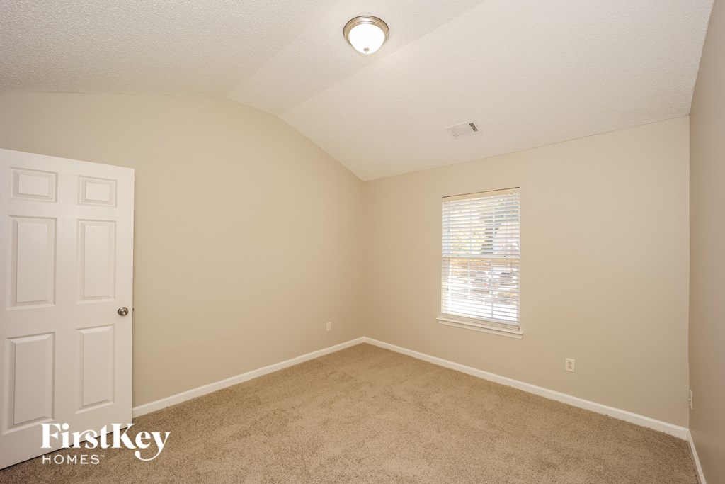 528 Gristmill Lane 4 Beds House for Rent - Photo Gallery 13