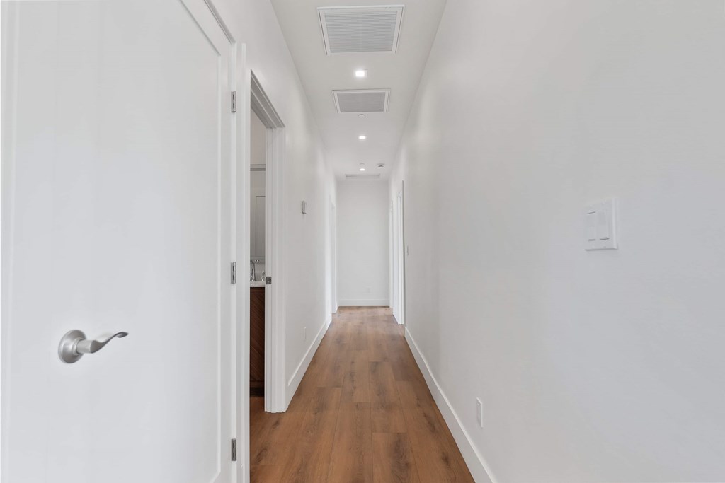 11725 Lagartijo Drive 4 Beds Apartment for Rent - Photo Gallery 5