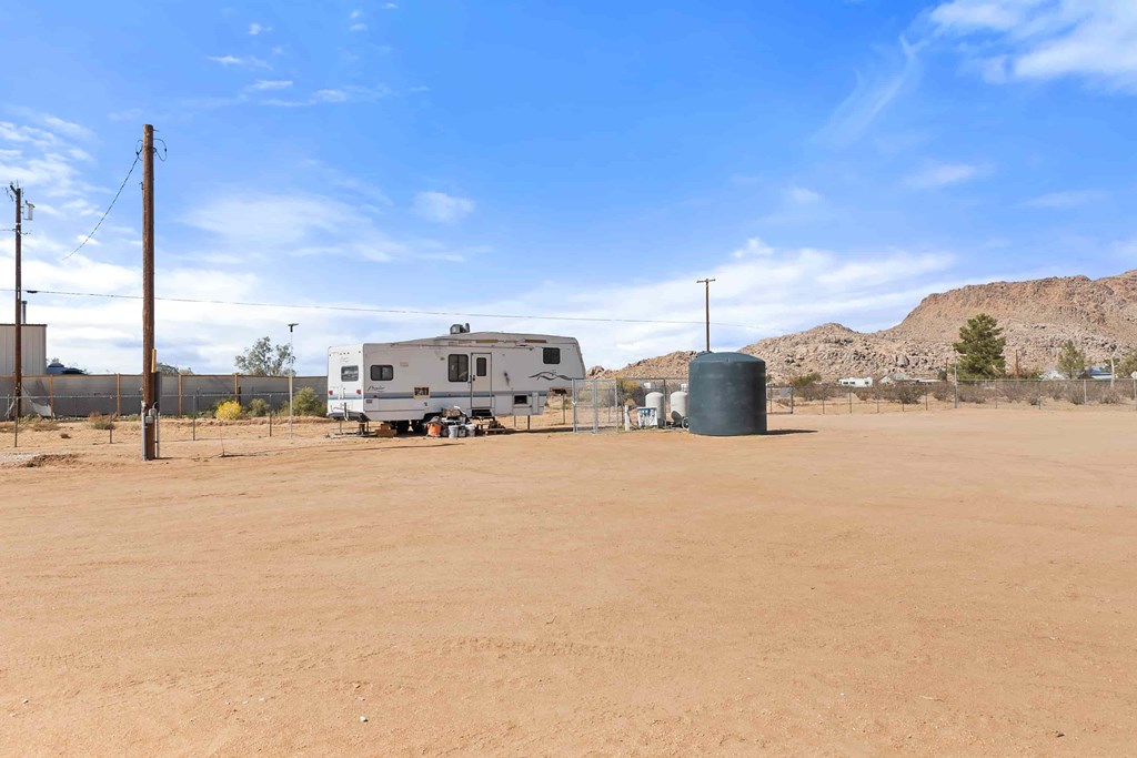 11725 Lagartijo Drive 4 Beds Apartment for Rent - Photo Gallery 25