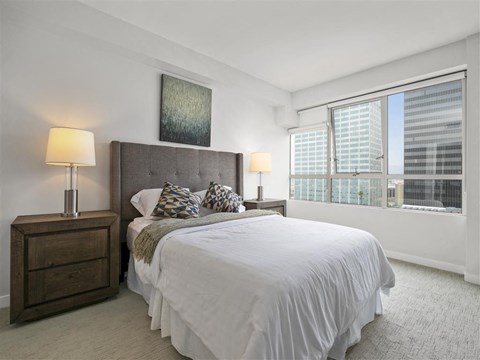 Gorgeous Bedroom at The View, Los Angeles, 90005