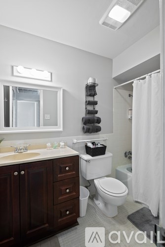 Source URL: https://prod-avail.s3.amazonaws.com/public_images/32770685/listing/DSC_7106_2022-01-01_08_23_24.jpg