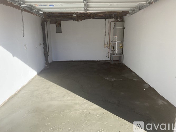 Source URL: https://prod-avail.s3.amazonaws.com/public_images/37455120/listing/IMG_3468.jpeg