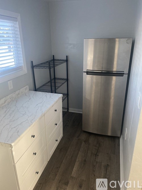 Source URL: https://prod-avail.s3.amazonaws.com/public_images/37455032/listing/IMG_3578.jpeg