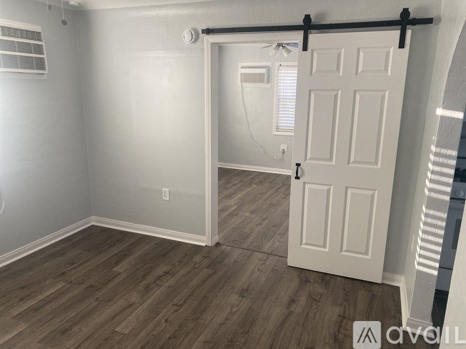 Source URL: https://prod-avail.s3.amazonaws.com/public_images/37455038/listing/IMG_3584.jpeg