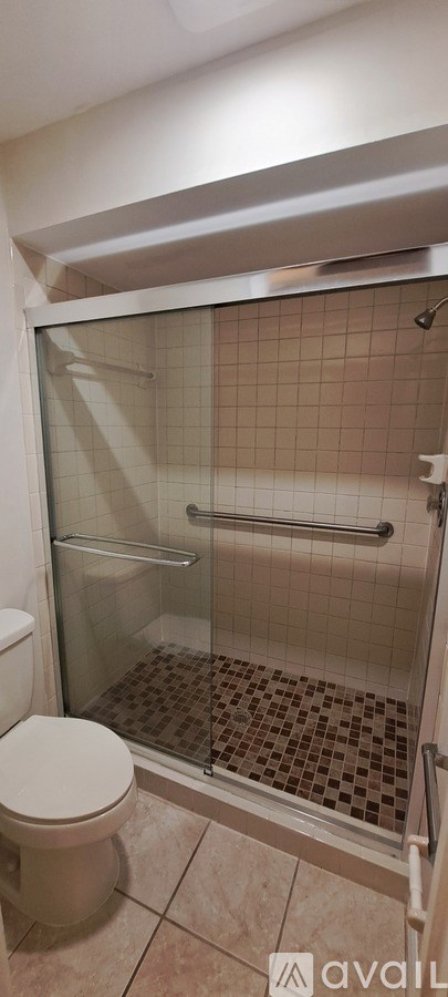 Source URL: https://prod-avail.s3.amazonaws.com/public_images/35443818/listing/20230524_211841.jpg