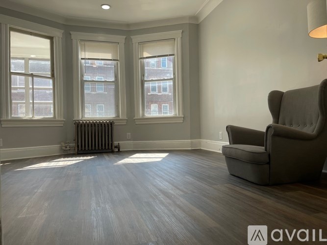 Source URL: https://prod-avail.s3.amazonaws.com/public_images/34925251/listing/IMG_3521.jpg