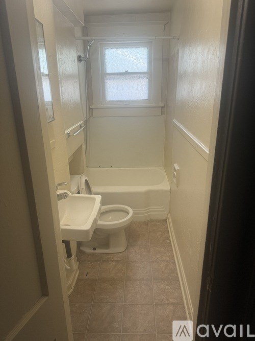 Source URL: https://prod-avail.s3.amazonaws.com/public_images/38083709/listing/IMG_2419.JPG