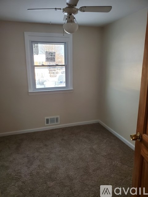 Source URL: https://prod-avail.s3.amazonaws.com/public_images/31714232/listing/20220103_161328.jpg