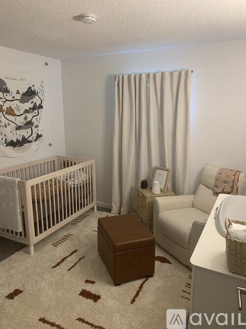 Source URL: https://prod-avail.s3.amazonaws.com/public_images/32835672/listing/Second_bed.jpeg