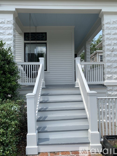 Source URL: https://prod-avail.s3.amazonaws.com/public_images/32474784/listing/IMG_7687.jpg