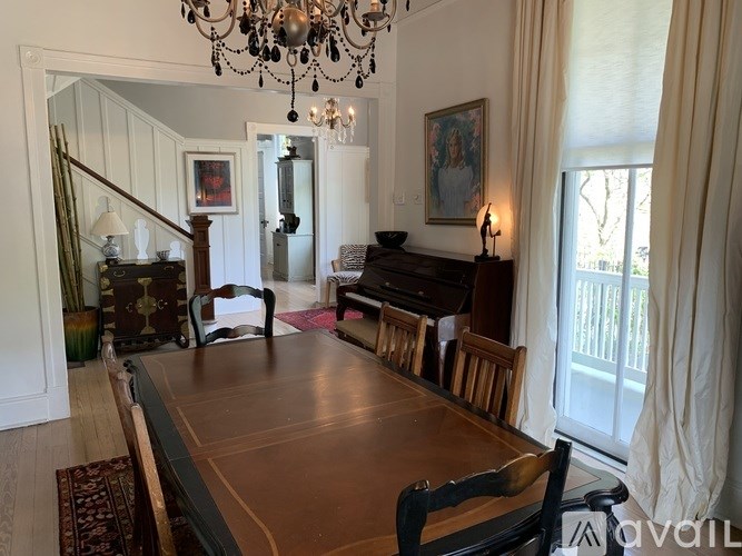 Source URL: https://prod-avail.s3.amazonaws.com/public_images/32474751/listing/IMG_7681.jpg