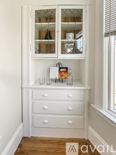 Source URL: https://prod-avail.s3.amazonaws.com/public_images/32629986/listing/312-314_Hanover-64.jpg