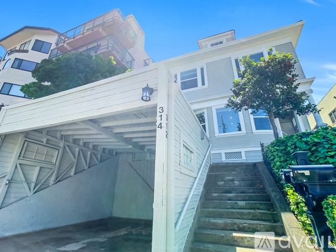 Source URL: https://prod-avail.s3.amazonaws.com/public_images/32630042/listing/312-314_Hanover-19.jpg