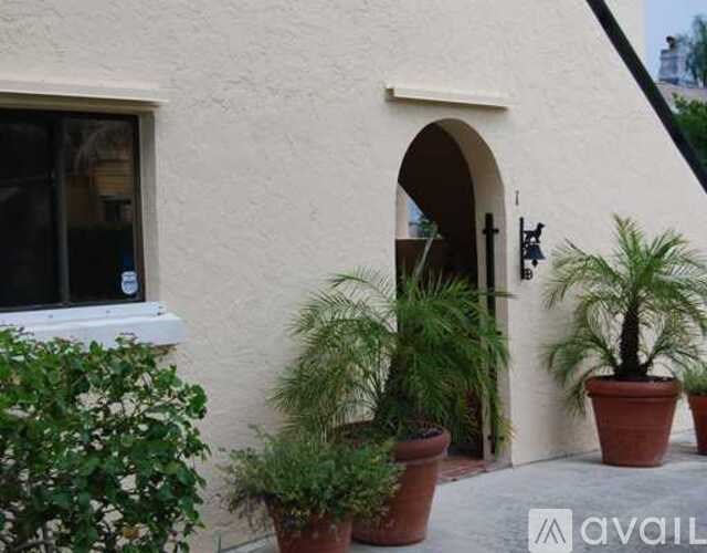 Source URL: https://prod-avail.s3.amazonaws.com/public_images/33156612/listing/3222A6C9-E7D1-43F5-9C34-B121A565E4C6.jpeg