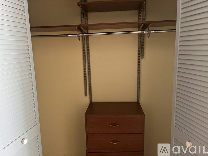 Source URL: https://prod-avail.s3.amazonaws.com/public_images/33156494/listing/9FED09EC-FBA3-4E80-B6B6-C3B8B2EAB055.jpeg