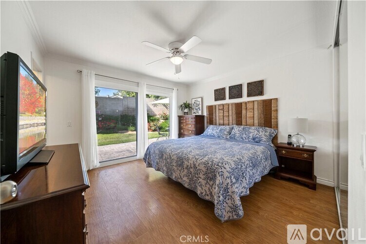 Source URL: https://prod-avail.s3.amazonaws.com/public_images/34145065/listing/OC22081275_20_0.jpg