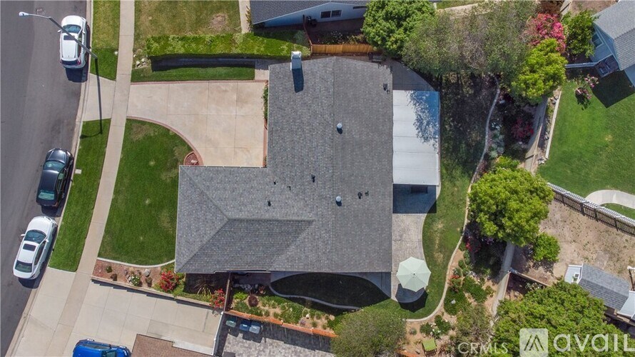 Source URL: https://prod-avail.s3.amazonaws.com/public_images/34145083/listing/OC22081275_38_0.jpg