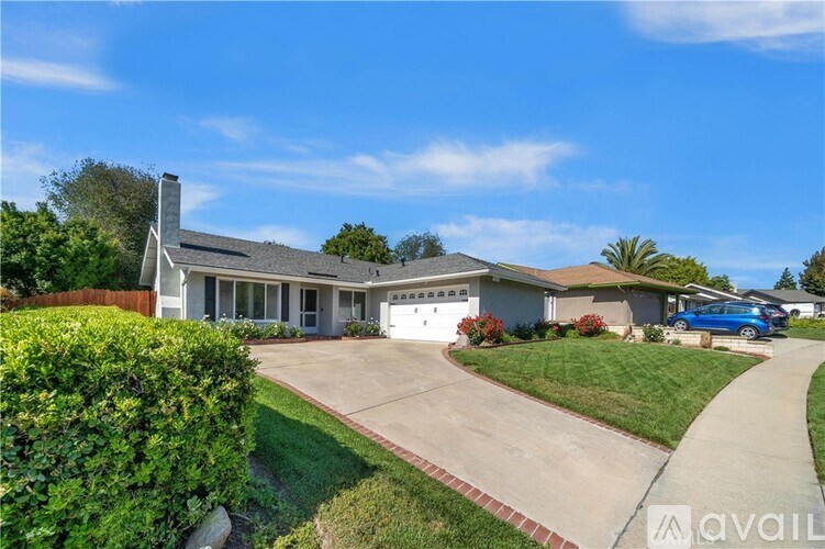 Source URL: https://prod-avail.s3.amazonaws.com/public_images/34145077/listing/OC22081275_40_0.jpg