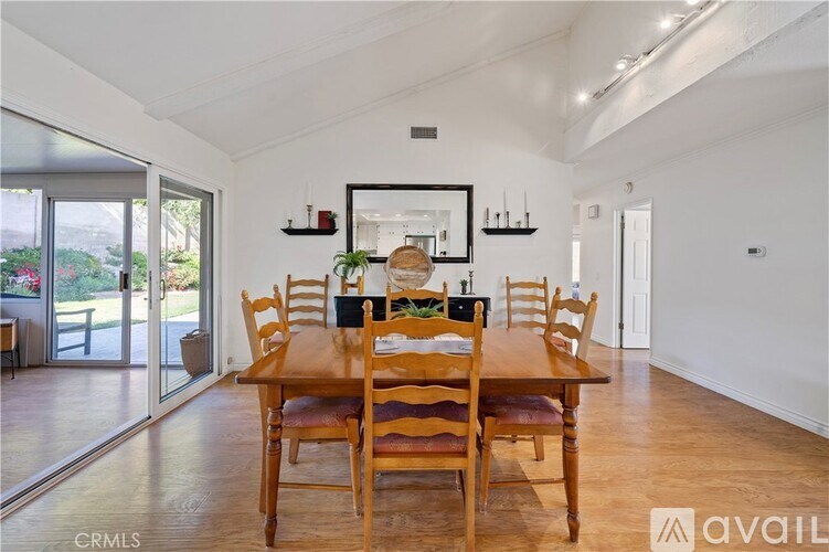 Source URL: https://prod-avail.s3.amazonaws.com/public_images/34145054/listing/OC22081275_6_0.jpg