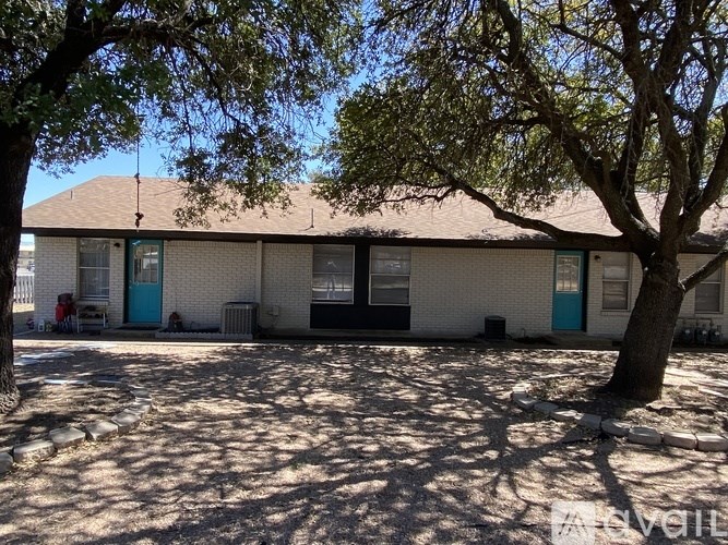 Source URL: https://prod-avail.s3.amazonaws.com/public_images/35677654/listing/tempImagembHLbL.jpg