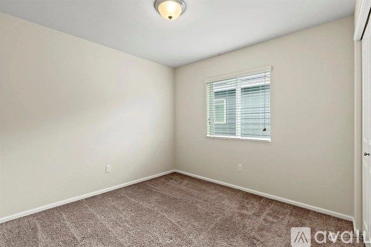 Source URL: https://prod-avail.s3.amazonaws.com/public_images/41513767/listing/tempImageeaLrkN.jpg